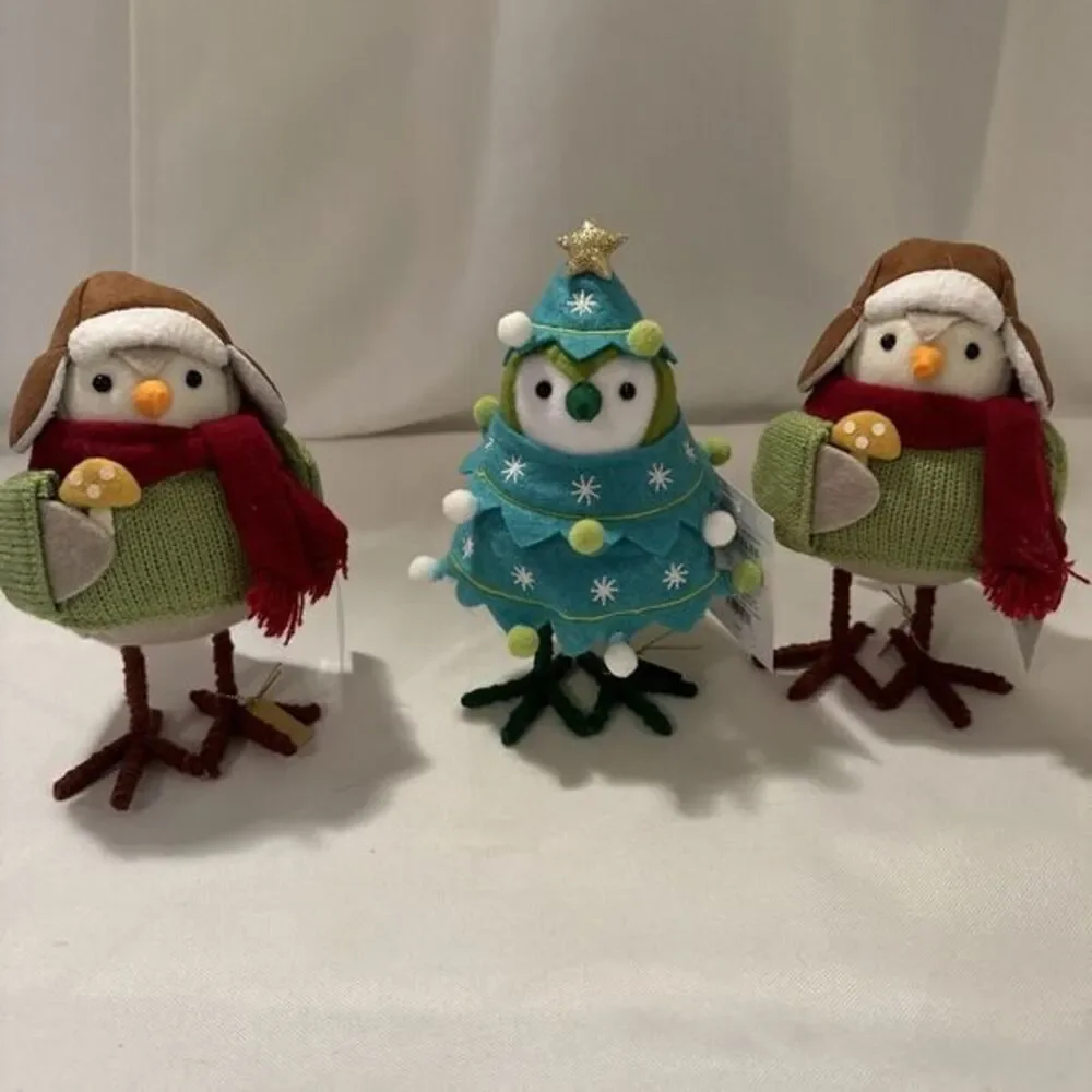 Lot of 3‎ 2024 Target Wondershop Featherly Friends Birds Acorn Sparkles
